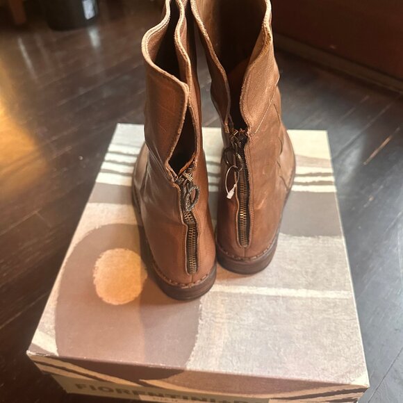 AUTH NIB Fiorentini & Baker Ella Boot Taupe Brown 38 but fits 9/9.5 - Picture 5 of 11